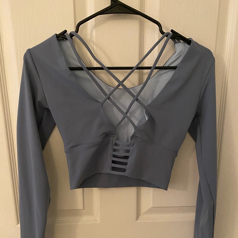 Astoria Sleeved Crop